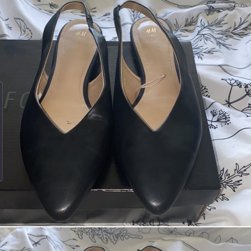 H&M Flat black slingback